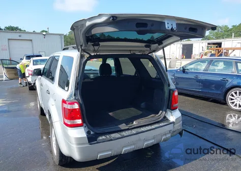 2012 Ford Escape Xlt from USA, damaged, VIN 1FMCU9D72CKA87143